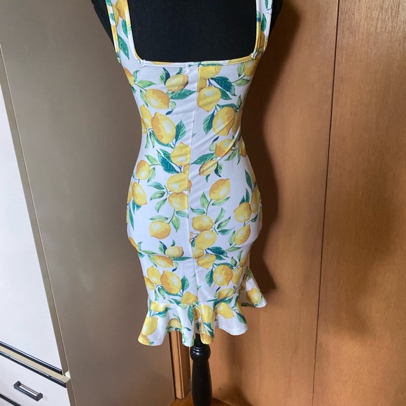 Summer lemon Missguided dress - Picture 6 of 11